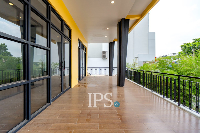 4 Bedroom Shophouse For Rent - Svay Dangkum, Siem Reap