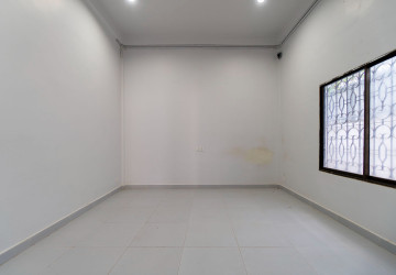 4 Bedroom Shophouse For Rent - Svay Dangkum, Siem Reap thumbnail