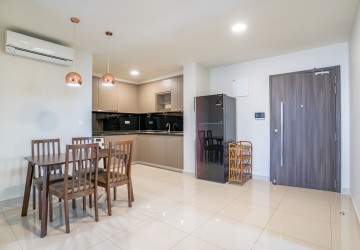 3 Bedroom Condo For Rent - The Peak, Tonle Bassac, Phnom Penh thumbnail