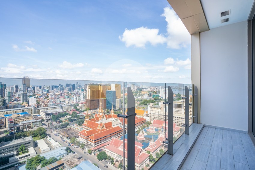 3 Bedroom Condo For Rent - The Peak, Tonle Bassac, Phnom Penh