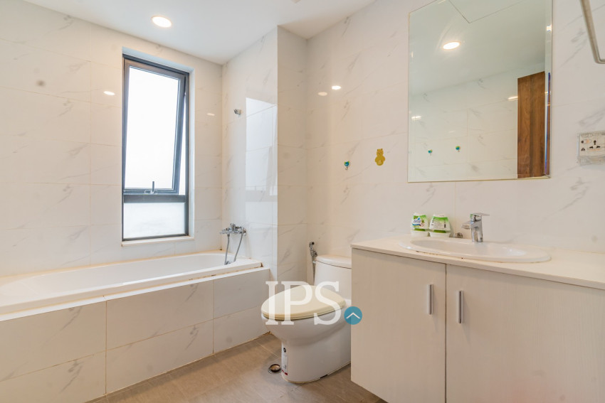 5 Bedroom Villa For Rent - Sras Chork, Phnom Penh