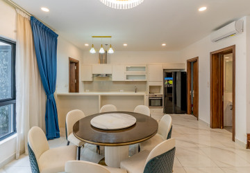 5 Bedroom Villa For Rent - Sras Chork, Phnom Penh thumbnail