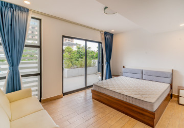 5 Bedroom Villa For Rent - Sras Chork, Phnom Penh thumbnail