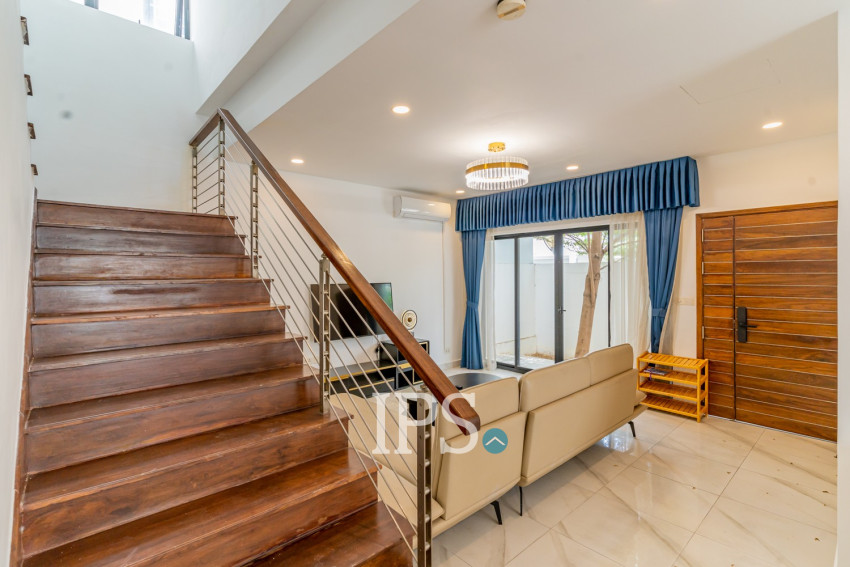 5 Bedroom Villa For Rent - Sras Chork, Phnom Penh