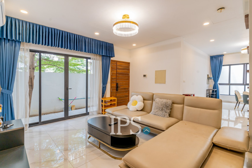 5 Bedroom Villa For Rent - Sras Chork, Phnom Penh