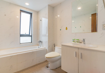 5 Bedroom Villa For Rent - Sras Chork, Phnom Penh thumbnail