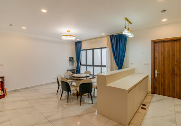 5 Bedroom Villa For Rent - Sras Chork, Phnom Penh thumbnail