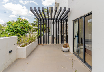 5 Bedroom Villa For Rent - Sras Chork, Phnom Penh thumbnail