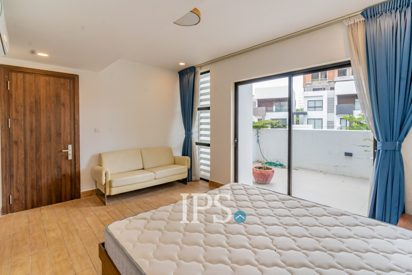 5 Bedroom Villa For Rent - Sras Chork, Phnom Penh