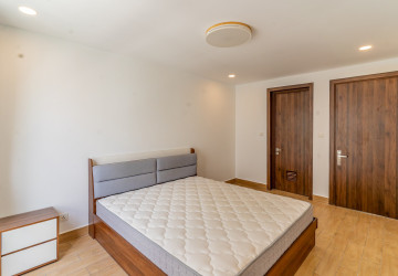 5 Bedroom Villa For Rent - Sras Chork, Phnom Penh thumbnail