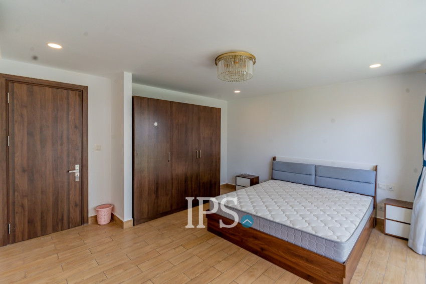 5 Bedroom Villa For Rent - Sras Chork, Phnom Penh