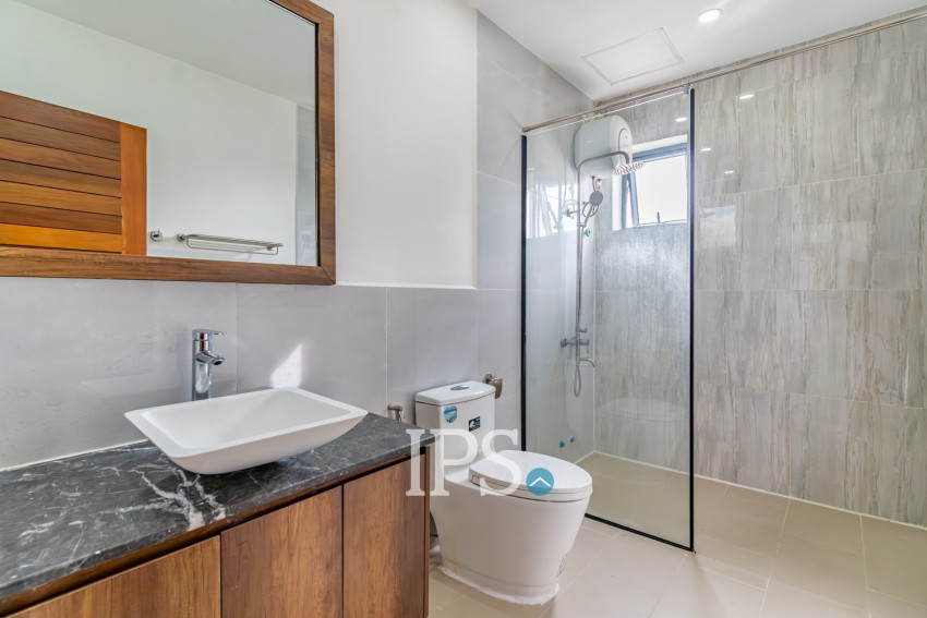 2 Bedroom Serviced Apartment For Rent - Boeung Kak 2, Phnom Penh