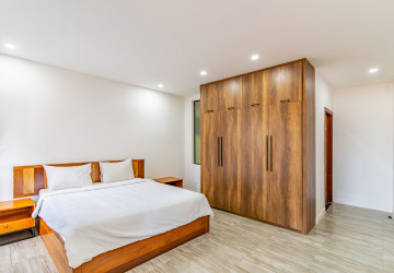 2 Bedroom Serviced Apartment For Rent - Boeung Kak 2, Phnom Penh thumbnail