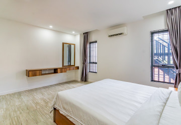 2 Bedroom Serviced Apartment For Rent - Boeung Kak 2, Phnom Penh thumbnail