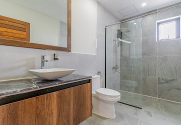 1 Bedroom Serviced Apartment For Rent - Boeung Kak 2, Phnom Penh thumbnail