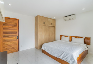 3 Bedroom Serviced Apartment For Rent - Boeung Kak 2, Phnom Penh thumbnail