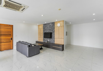 3 Bedroom Serviced Apartment For Rent - Boeung Kak 2, Phnom Penh thumbnail