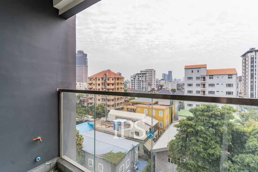 3 Bedroom Serviced Apartment For Rent - Boeung Kak 2, Phnom Penh