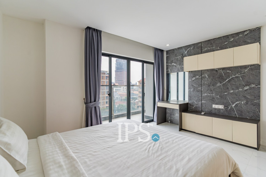 3 Bedroom Serviced Apartment For Rent - Boeung Kak 2, Phnom Penh