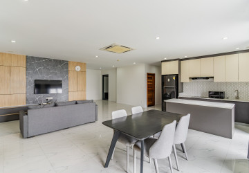 3 Bedroom Serviced Apartment For Rent - Boeung Kak 2, Phnom Penh thumbnail