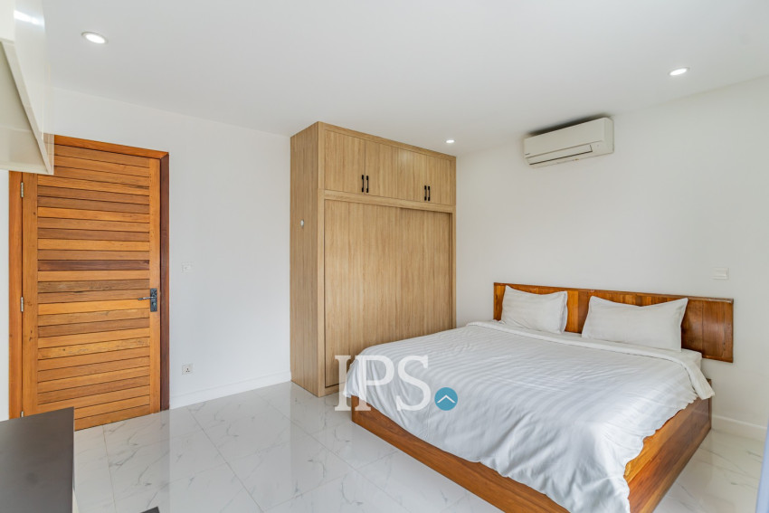 3 Bedroom Serviced Apartment For Rent - Boeung Kak 2, Phnom Penh