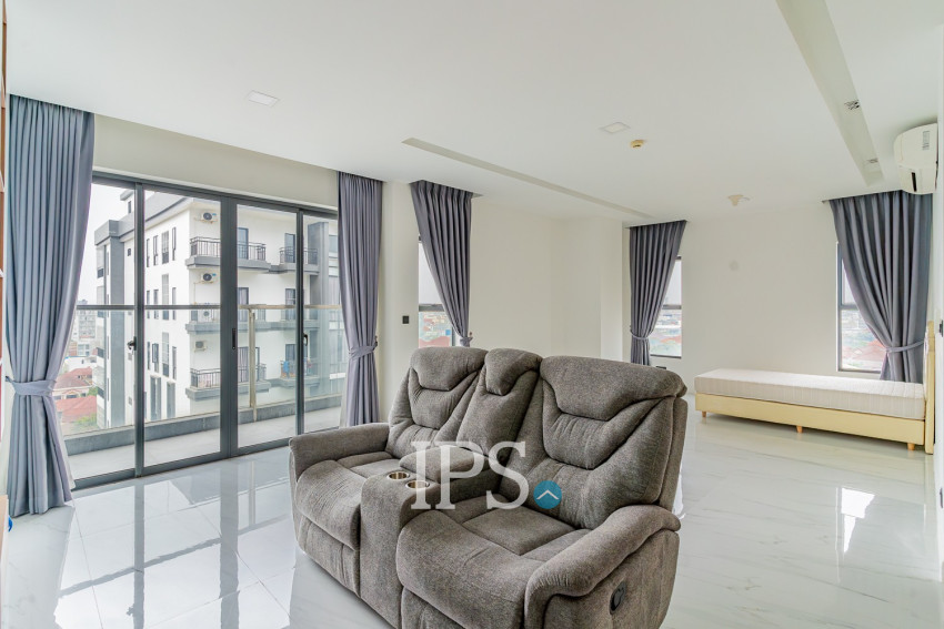 4 Bedroom Serviced Penthouse For Rent - Toul Kork, Phnom Penh