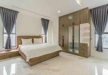 4 Bedroom Serviced Penthouse For Rent - Toul Kork, Phnom Penh thumbnail