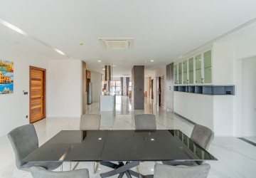 4 Bedroom Serviced Penthouse For Rent - Toul Kork, Phnom Penh thumbnail