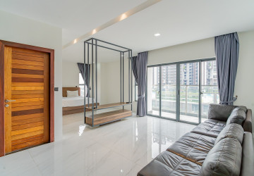 4 Bedroom Serviced Penthouse For Rent - Toul Kork, Phnom Penh thumbnail