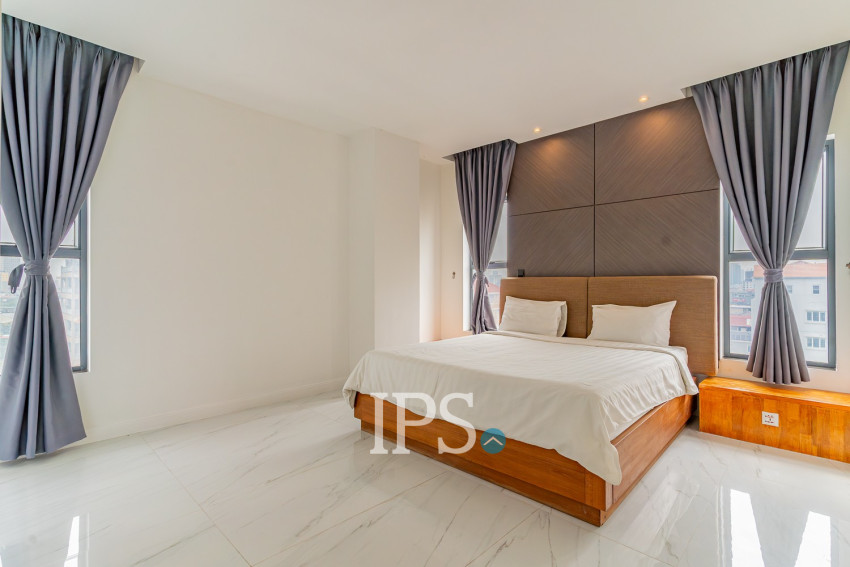 4 Bedroom Serviced Penthouse For Rent - Toul Kork, Phnom Penh
