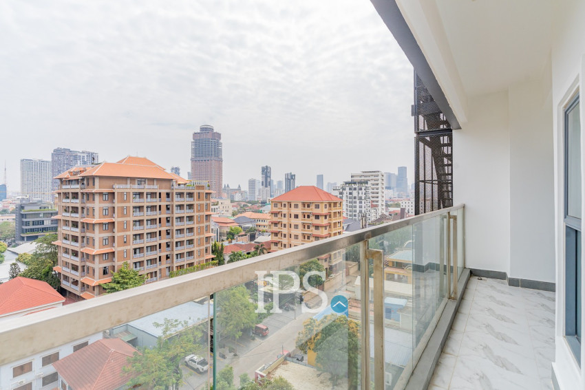 4 Bedroom Serviced Penthouse For Rent - Toul Kork, Phnom Penh