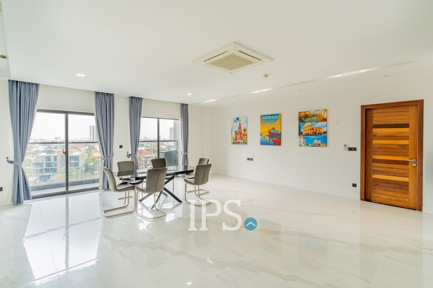4 Bedroom Serviced Penthouse For Rent - Toul Kork, Phnom Penh