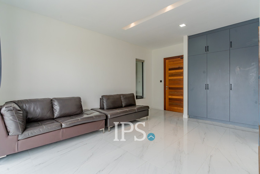 4 Bedroom Serviced Penthouse For Rent - Toul Kork, Phnom Penh