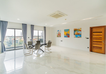 4 Bedroom Serviced Penthouse For Rent - Toul Kork, Phnom Penh thumbnail