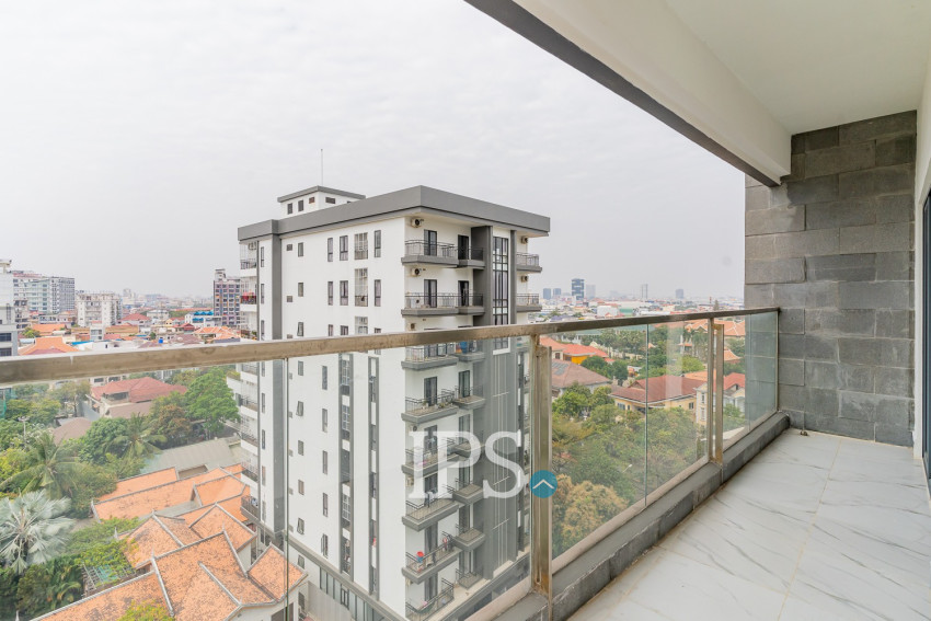 4 Bedroom Serviced Penthouse For Rent - Toul Kork, Phnom Penh