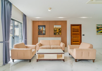 4 Bedroom Serviced Penthouse For Rent - Toul Kork, Phnom Penh thumbnail