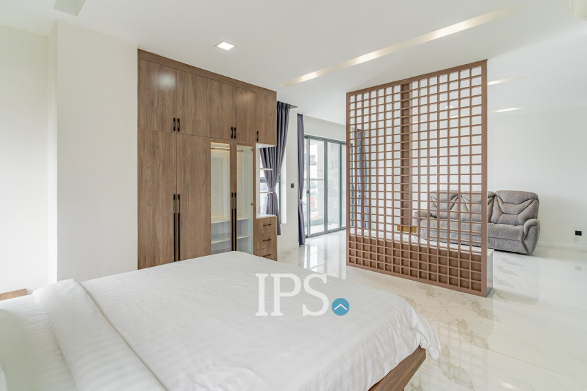 4 Bedroom Serviced Penthouse For Rent - Toul Kork, Phnom Penh