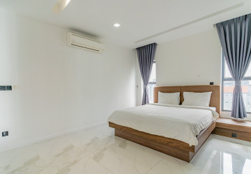 4 Bedroom Serviced Penthouse For Rent - Toul Kork, Phnom Penh thumbnail