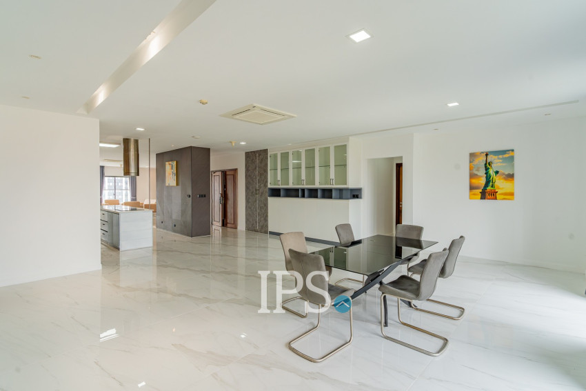 4 Bedroom Serviced Penthouse For Rent - Toul Kork, Phnom Penh