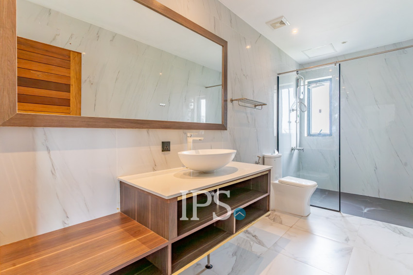 4 Bedroom Serviced Penthouse For Rent - Toul Kork, Phnom Penh