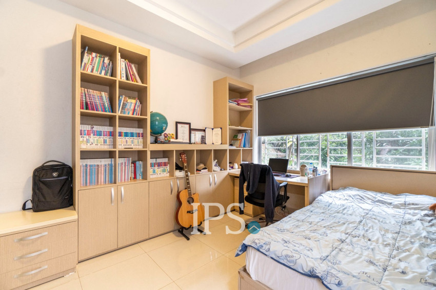 3 Bedroom House For Sale - Svay Dangkum, Siem Reap