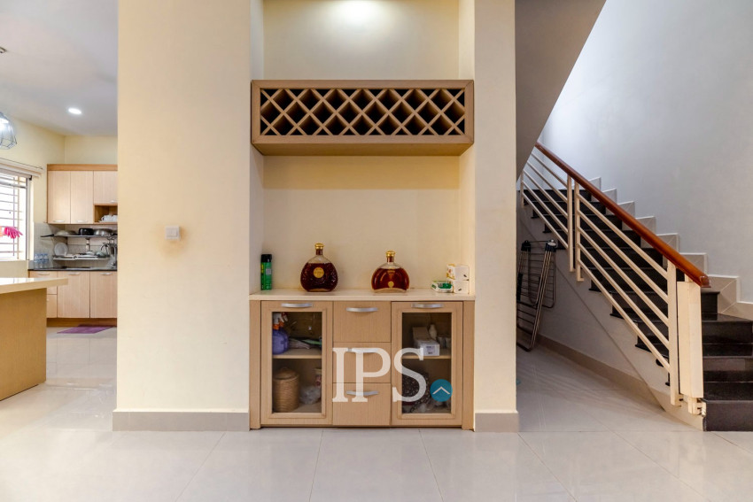 3 Bedroom House For Sale - Svay Dangkum, Siem Reap