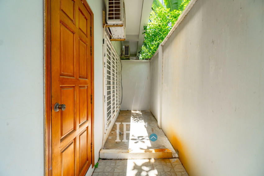 3 Bedroom House For Sale - Svay Dangkum, Siem Reap