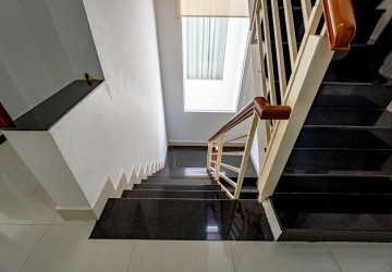 3 Bedroom House For Sale - Svay Dangkum, Siem Reap thumbnail