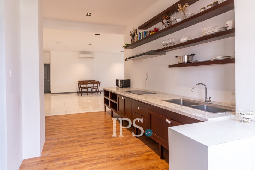 3 Bedroom Serviced Apartment For Rent - BKK1, Phnom Penh