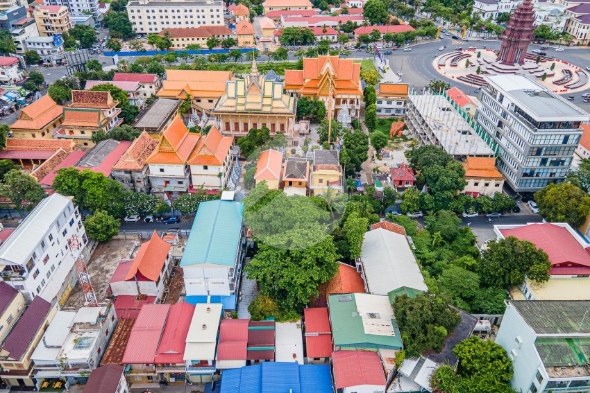 201 Sqm Land For Sale - BKK1, Phnom Penh