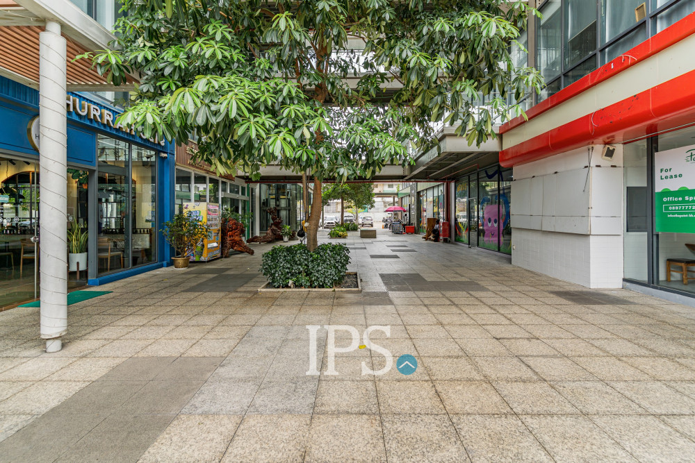 265.4 Sqm Office Space For Rent - Toul Svay Prey 1, BKK, Phnom Penh - Image 28