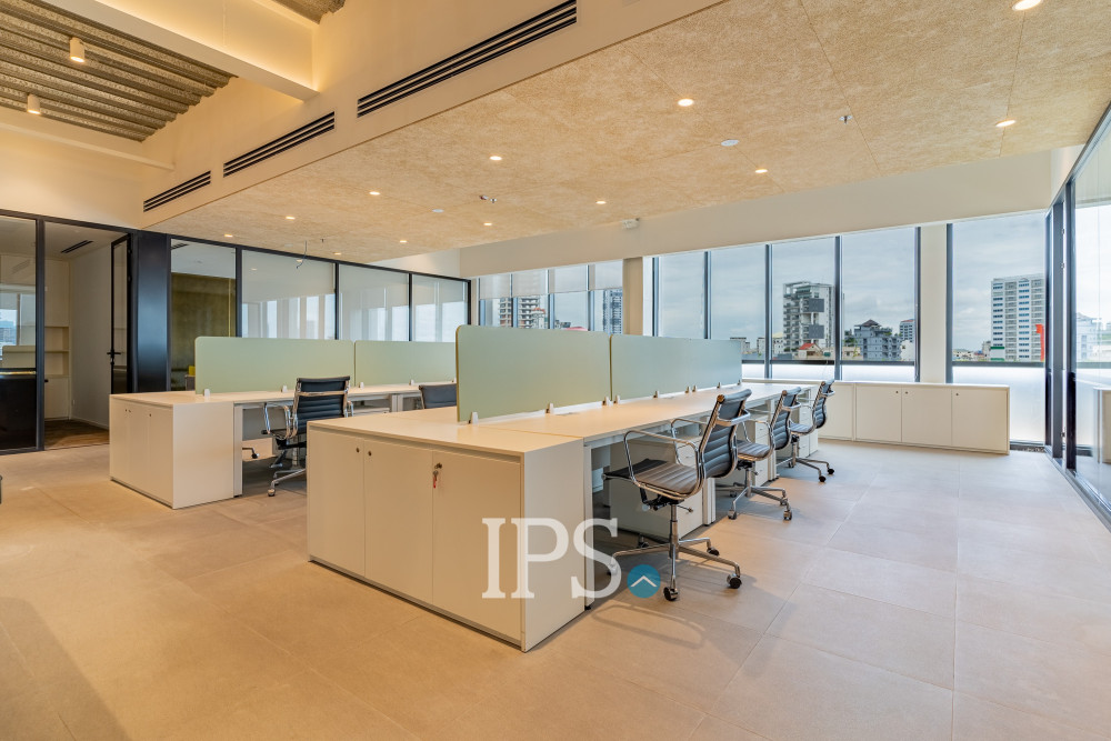 265.4 Sqm Office Space For Rent - Toul Svay Prey 1, BKK, Phnom Penh - Image 4