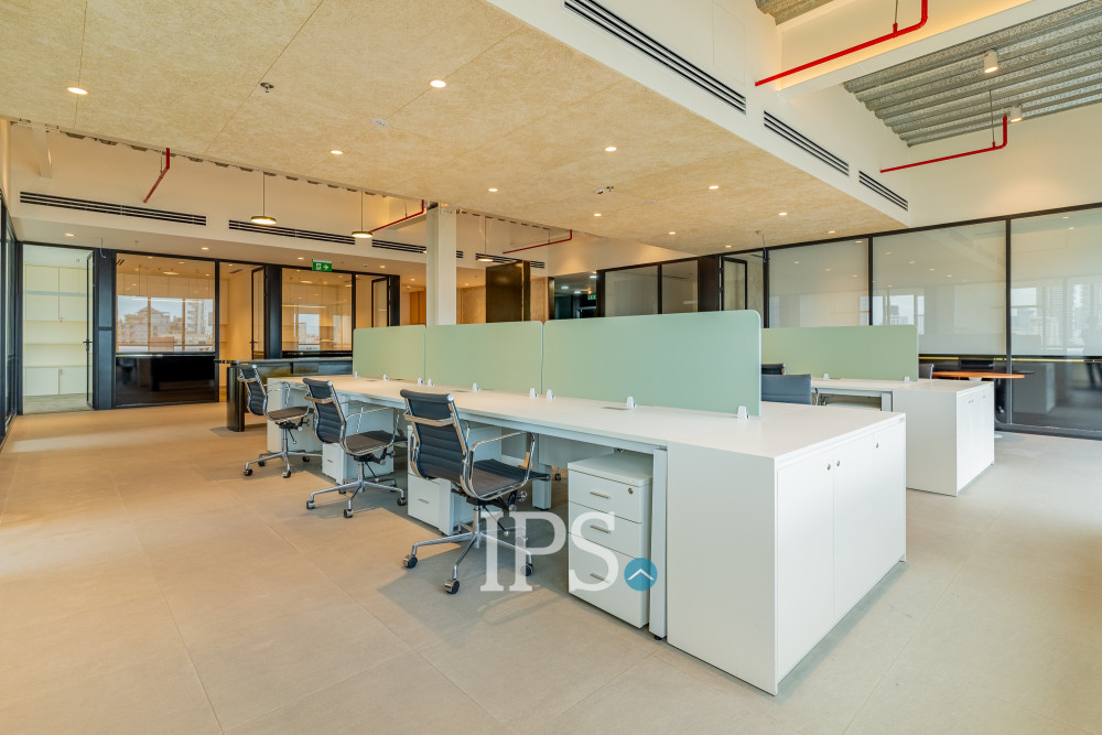 265.4 Sqm Office Space For Rent - Toul Svay Prey 1, BKK, Phnom Penh - Image 3