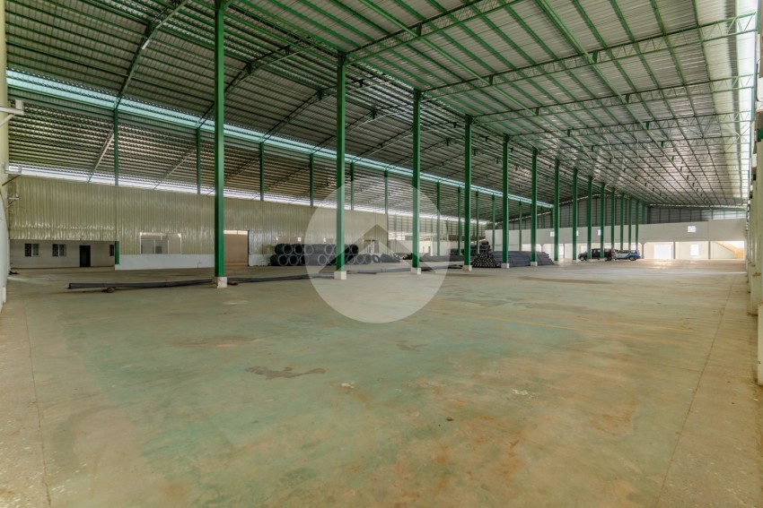 8485 Sqm Warehouse And Factory For Rent - Kompong Speu